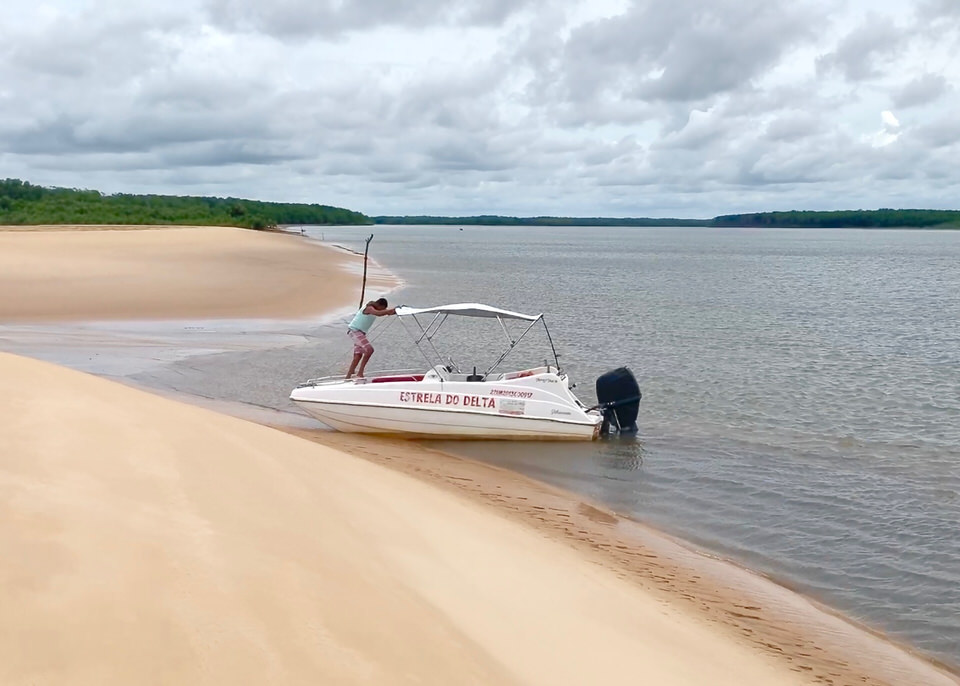 Pit stop in the Parnaiba Delta